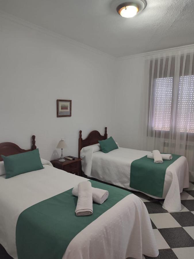 Hostal El Fogon De Felisa Herrera del Duque Zewnętrze zdjęcie